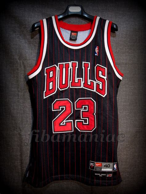 chicago bulls apparel alternatives.